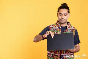 20 Ide Nama Brand Bahasa Latin yang Bermakna